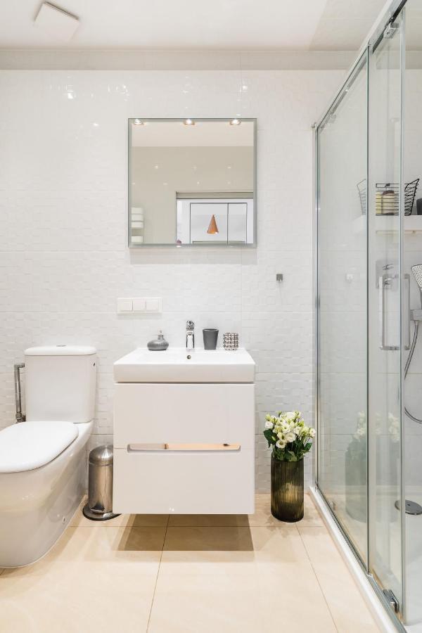 Ivory Apartment - Loftaffair Krakau Buitenkant foto